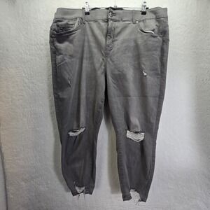Torrid Bombshell Skinny Jeans Plus Sz 26R Ankle Gray Distressed 46‎ x 24 Cropped